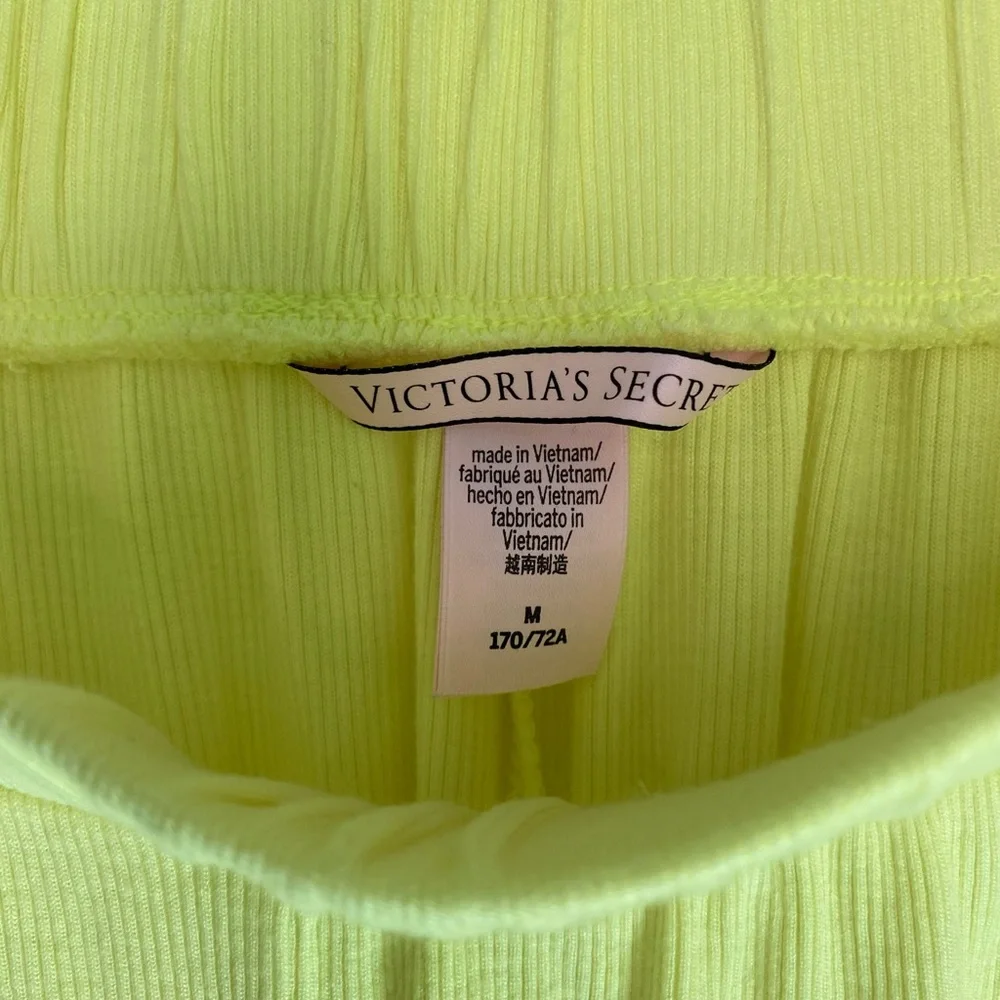 Victorias Secret or detailing